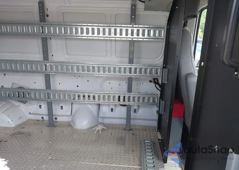 2004 Ford E-350 Super Duty Commercial/Recreational z USA, uszkodzony, nr VIN 1FTSS34L34HA44395